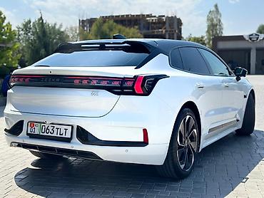 byd e6: Zeekr 001: | 2023 г — 5