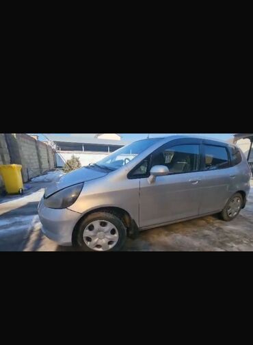 Honda: Honda Fit: 2001 г., 1.5 л, Автомат, Бензин, Седан