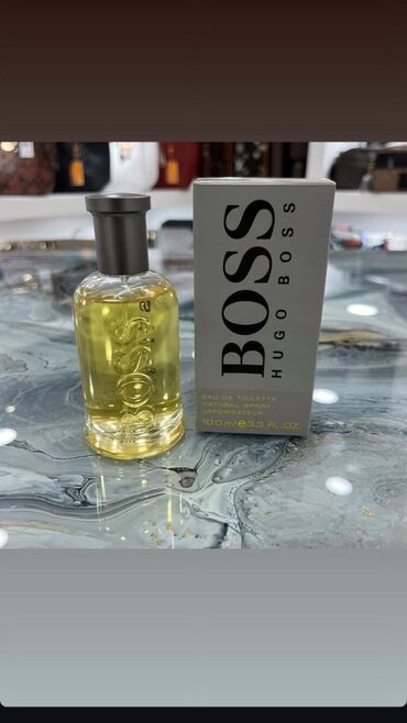 Ətriyyat: Lüks kişi ətirləri seçimi - Dior Sauvage (Eau de Toilette): Tünd mavi — 8