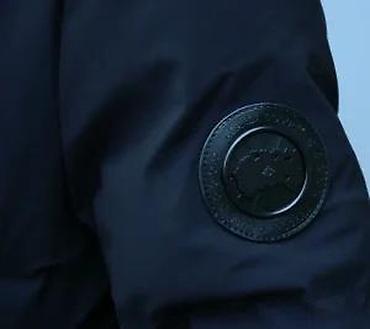 Zimske jakne: Muška zimska parka – crna - Duža parka kroja do sredine butina za — 17