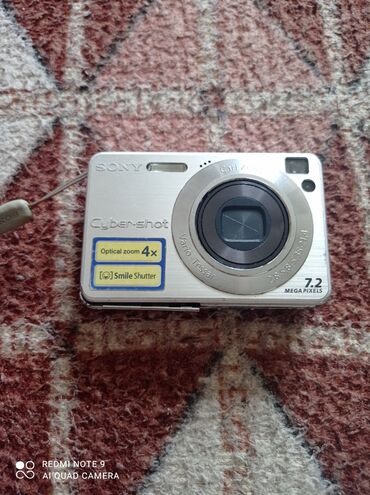 3d фотоаппарат: Цифровой фотоаппарат
