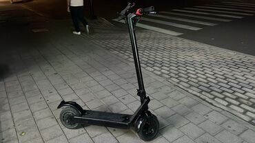 Saturn: X9 pro max 20 amper.Elektrikli skuter – şəhər üçün kompakt və güclü -