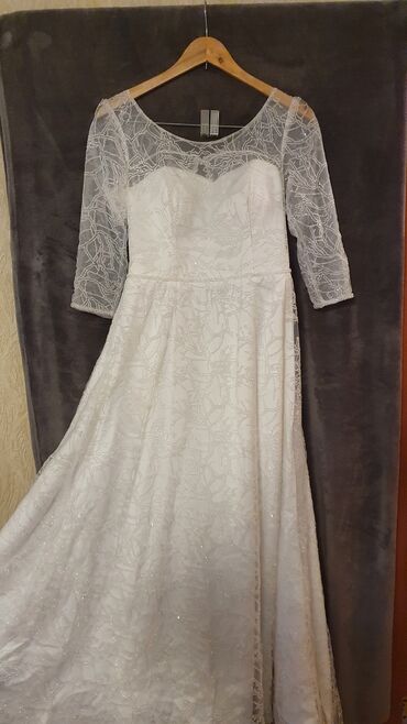 платье 48 размер: Платье свадебное Шили на заказ, ручная вышивка, на рукавах есть