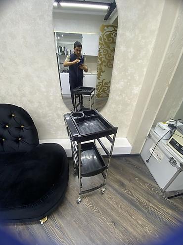 Salon, tibbi mebel dəsti: Gözəllik salonu üçün peşəkar kreslo və servis arabası - Kreslo: salon — 4