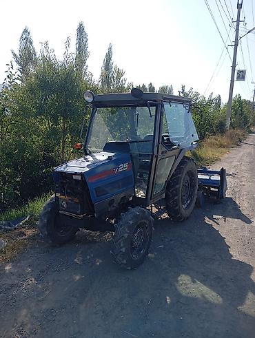 косилка для минитрактора: ISEKI TK25 с кабиной + задняя почвофреза - Компактный — 4
