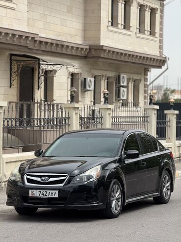 Subaru: Продаю Subaru Legacy год 2012 обьем 2.5 родной краска без вложений
