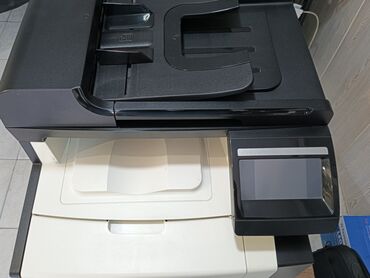 компьютер в баку цена: HP Color LaserJet rəngli lazer printeri. kartriclər o doludur. zəmanət