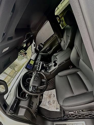 lend cruizer: Toyota Land Cruiser: 2022 г., 3.5 л, Автомат, Бензин, Внедорожник — 9
