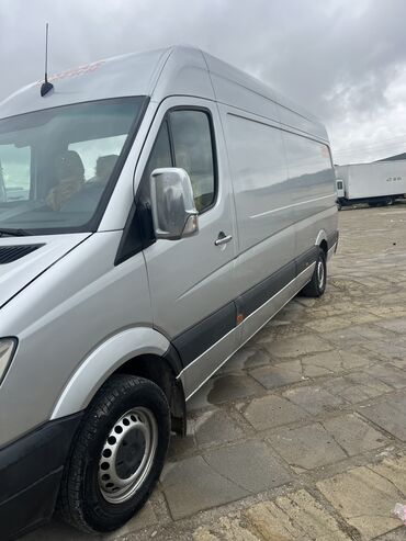 mercedes spirinter: Mercedes-Benz Sprinter: 2.4 l | 2007 il Kupe