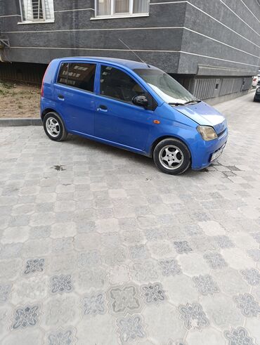 машина спортивная: Daihatsu Cuore: 2003 г., 1 л, Механика, Бензин, Хэтчбэк