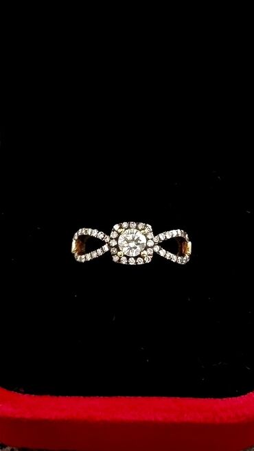 кольцо с бриллиантом бишкек цена: Продаю кольцо из желтого золота 585 пробы с бриллиантами 💎💍 Размер 17