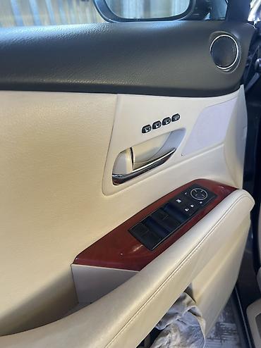 Lexus: Lexus RX: 2010 г., 3.5 л, Автомат, Бензин, Кроссовер — 9