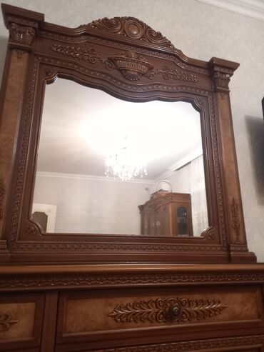 güzguler: İşlənmiş, Güzgülü, Rusiya