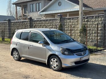 Honda: Honda Fit: 2003 г., 1.3 л, Вариатор, Бензин, Хэтчбэк