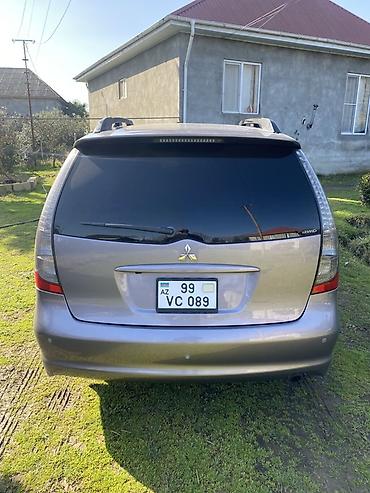 baqaj az: Mitsubishi Grandis: 2.4 l | 2004 il 320000 km Van/Minivan — 2