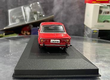 Avtomobil modelləri: Коллекционная модель LADA 2106 dark red 1980 AutoBahn Bauer Art. — 14