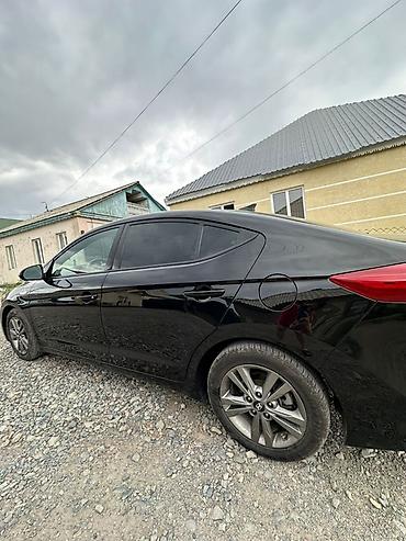 getz 2: Hyundai Elantra: 2018 г., 2 л, Автомат, Бензин, Седан — 2
