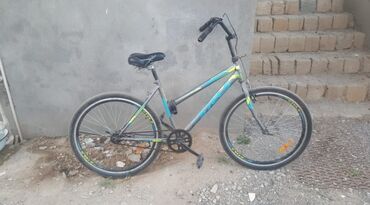yesebetlər: İşlənmiş Şəhər velosipedi Stels, 26", sürətlərin sayı: 32, Ünvandan götürmə, Ödənişli çatdırılma, Rayonlara çatdırılma