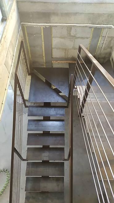 Обшивка лестниц: Лестницы любых видов и сложностей!Винтовые,Г образные, П — 24