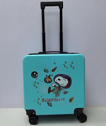 crocs ukrasi: Komplet kofera za decu – 2 u 1, tirkizni, sa motivom Snoopy astronauta — 5