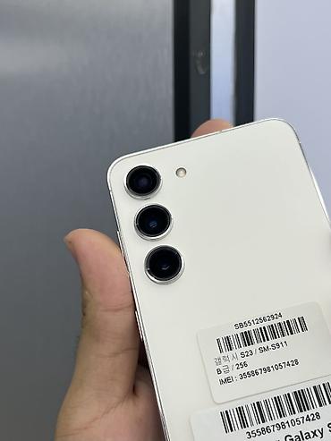 фонд галакси: Samsung Galaxy S23, Б/у, 512 ГБ, цвет - Белый, В рассрочку, 1 SIM, eSIM — 3