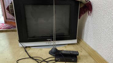 Televizorlar: İşlənmiş Televizor Samsung 32" Ünvandan götürmə