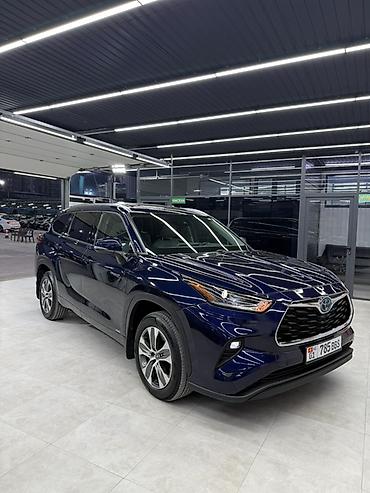 бампер цефиро: Toyota Highlander: 2021 г., 2.5 л, Автомат, Гибрид, Кроссовер — 3