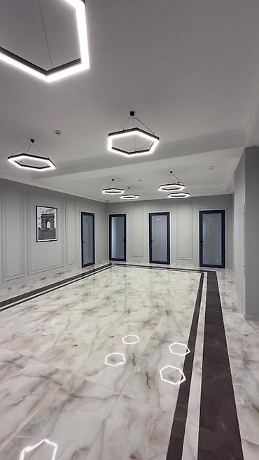 Сдаю в аренду гараж: Сдача 20$ за кв.м 65 кв.м 20*65=1 300 Окончательно торг 1200$ в мес — 4