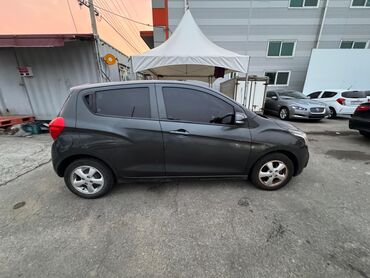 Chevrolet: Chevrolet Spark: 2016 г., 1 л, Вариатор, Бензин, Хэтчбэк