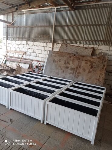 Bitkilər üçün dibçəklər: Dibçək güldanlar. Dipçəklər bir başa sexdən.Sex qiymətinə. ♦️Endrim — 9