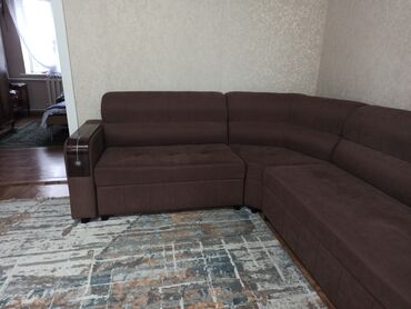 угловой диван с креслом: Цвет - Коричневый, Б/у