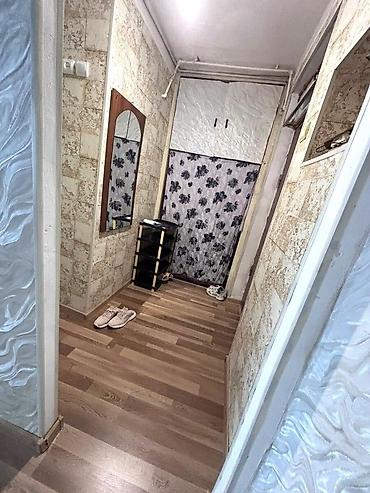 ecemide satilan evler: İcarəyə verilir 1 otaqlı köhnə tikili 42 m², Neftçilər m. 495 AZN/ay — 4