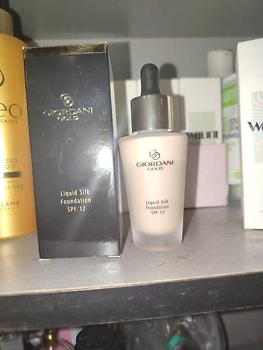 Красота и здоровье: Giordani Gold Liquid Silk Foundation SPF 12 - Məhsul: Maye ton əsas — 1
