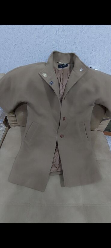 Dəstlər, kostyumlar: Qadın geyimləri. 5-7-10-15-20 azn. Xacmaz ve Bakıda yaşayanlar ucun — 10