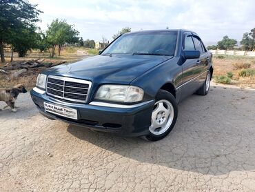masım: Mercedes-Benz 220: 2.2 l | 1996 il Sedan