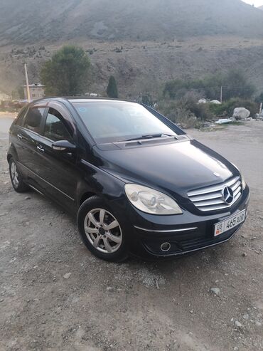 диск на внедорожник: Mercedes-Benz B‑Class (W245), черный хэтчбек. Кузов и внешность: -