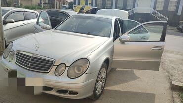 planshet telefon 9: Mercedes-Benz E-Class: 2003 г., 2.2 л, Механика, Дизель, Седан