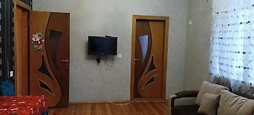 3 otaqlı kiraye evler: 2 otaqlı mənzil – kirayəlik yaşayış sahəsi - Plan: geniş dəhlizli, 2 — 3
