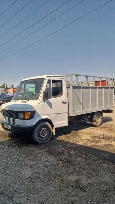 Легкий грузовой транспорт: Легкий грузовик, Mercedes-Benz, Стандарт, 3 т, Б/у