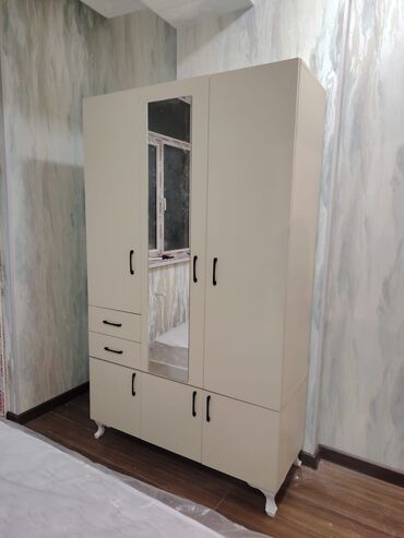 Dolablar: Yeni, Açılan, 3 qapılı Düz dolab, Qarderob, paltar dolabı, Azərbaycan — 28