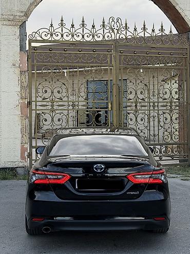 камбой: Toyota Camry: 2021 г., 2.5 л, Вариатор, Гибрид, Седан — 6