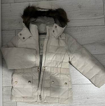 Верхняя одежда: 1 куртка на 2 года-500 сом 2 комбинезон на 6 месяцев-500 сом 3 — 6