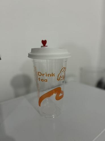 coca cola крышки: Стакан 0,5-0,7 - Материал: прочный пластик. - Комплектация крышек — 2