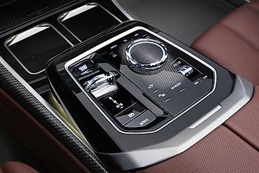 BMW: BMW 7 series: 2022 г., 3 л, Автомат, Бензин, Седан — 15