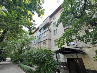 кв час ночь: 2 бөлмө, 40 кв. м, Жеке план, 2 кабат, Косметикалык ремонт
