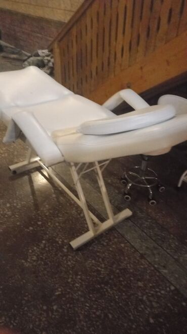 Digər gözəllik və estetika cihazları: Gözəllik salonu üçün avadanlıq dəsti - Masaj/kosmetoloji çarpayısı — 4