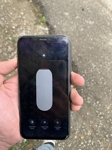 apple macbook: IPhone 11, Qara, Face ID — 3