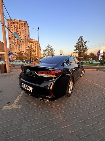hyundai custo: Hyundai Sonata: 2018 г., 2 л, Бензин, Седан — 3