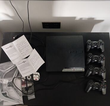 vətən kompüter: PlayStation 3 konsolu tam dəstlə, dörd ədəd nəzarətçi ilə. Əlavə