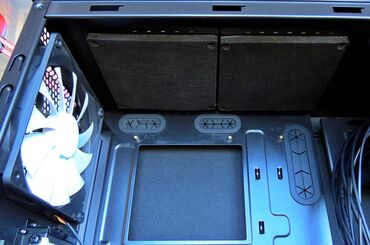 Ostali kompjuterski delovi: Fractal Design Define 4 Black Pearl Sound Proof 12kg Čelika Obloženo — 6